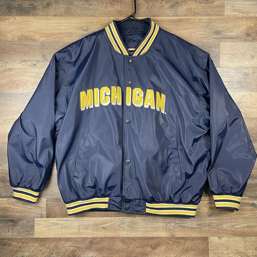 University of Michigan Wolverines Jacket XL Steve and Barry's (Damaged) VTG